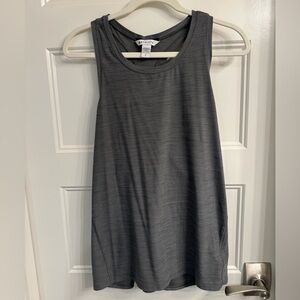 NWOT Athleta Charcoal Ultimate Train Textured Tank- Large